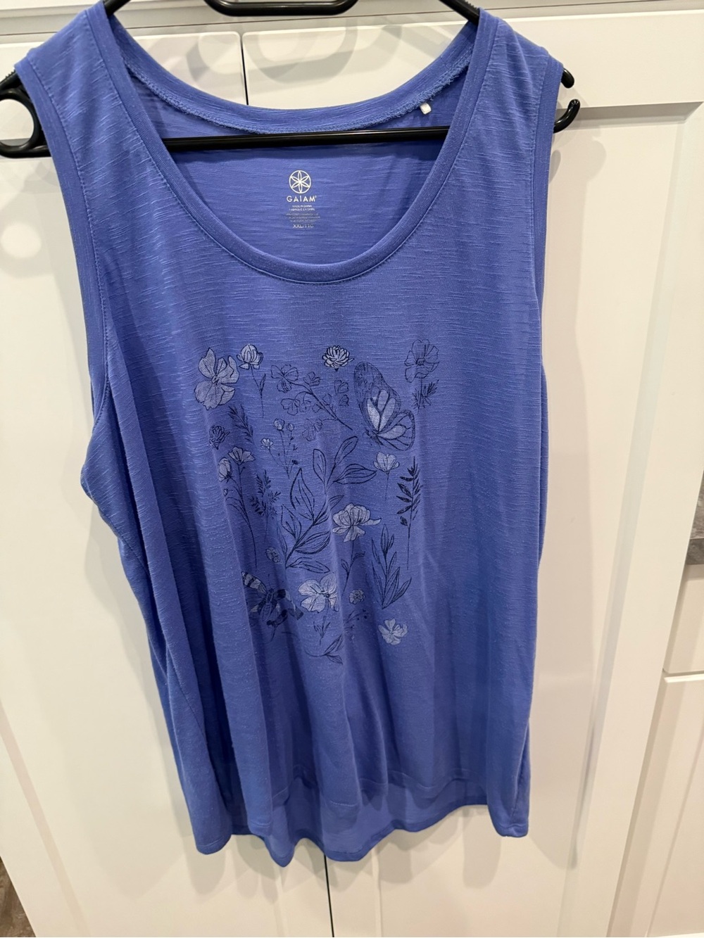 GAIAM Purple-Blue Floral Butterfly Tank